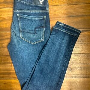 American eagle super super stretch short jeans 4 skinny